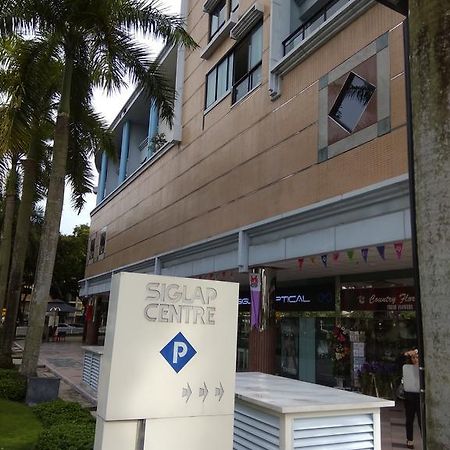May & May Student Hostel シンガポール エクステリア 写真