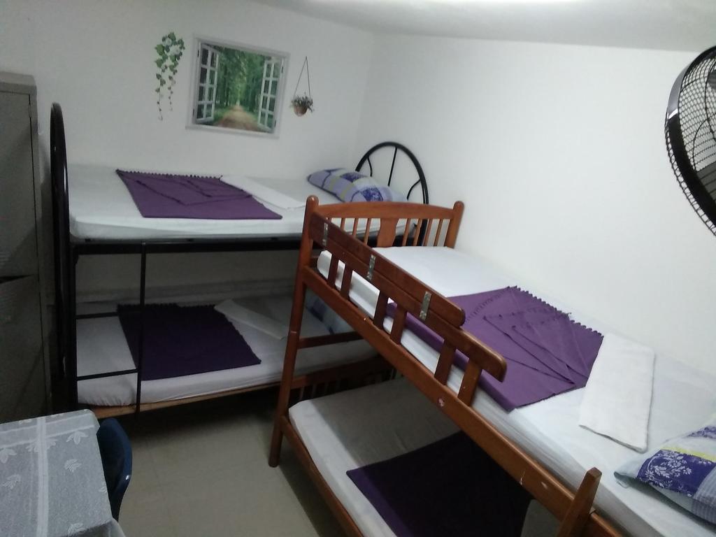 May & May Student Hostel シンガポール エクステリア 写真